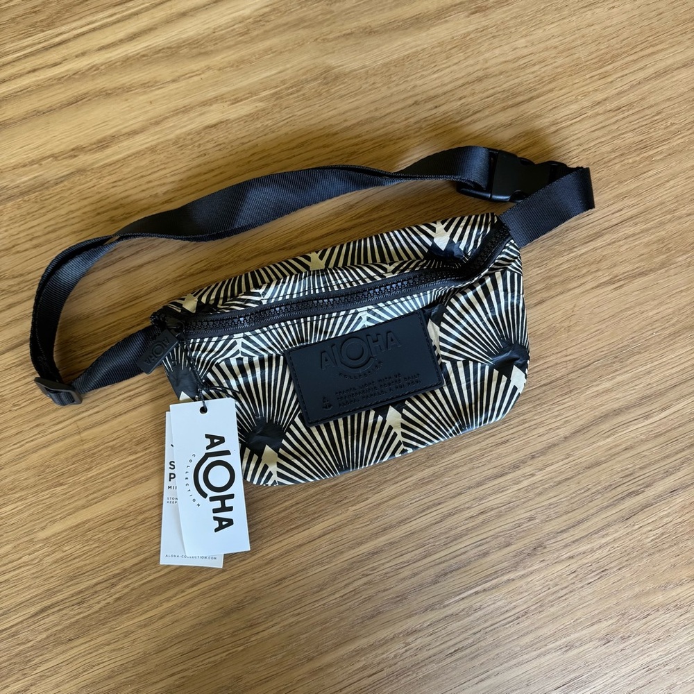 ALOHA Collection Mini Hip Pack NWT